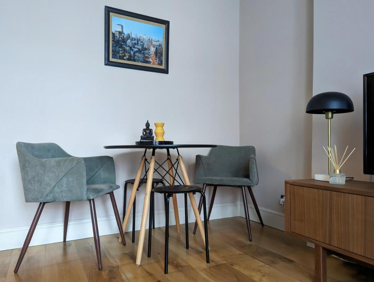 Gorgeous Apartment Wood Green Palmers Green Exterior foto