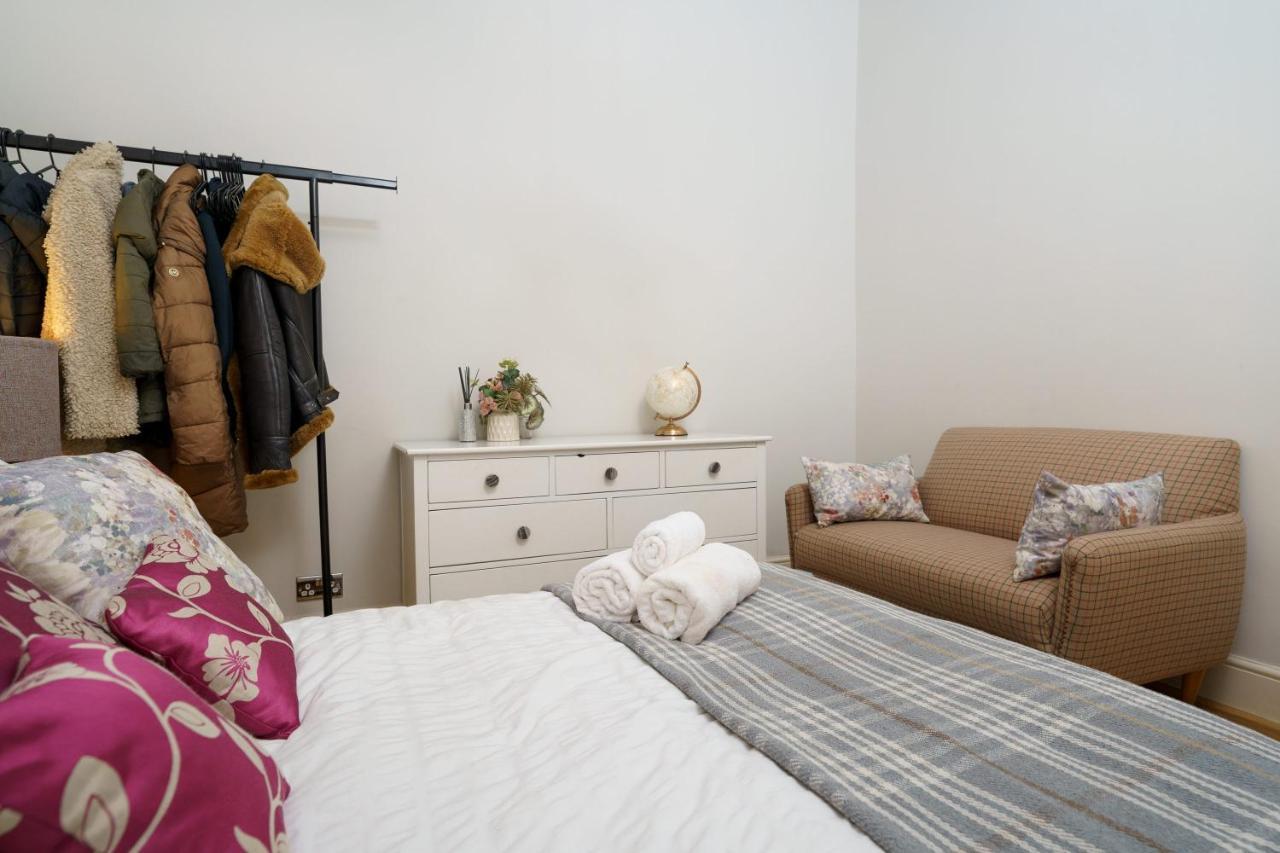 Gorgeous Apartment Wood Green Palmers Green Exterior foto